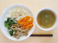 ビビンバ丼と野菜スープ