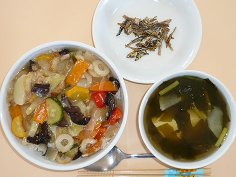 中華丼と夏大根のスープ